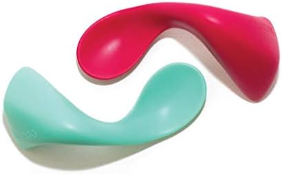 Right-Handed Curved Baby Spoon Ergonomic Design for Independent Feeding