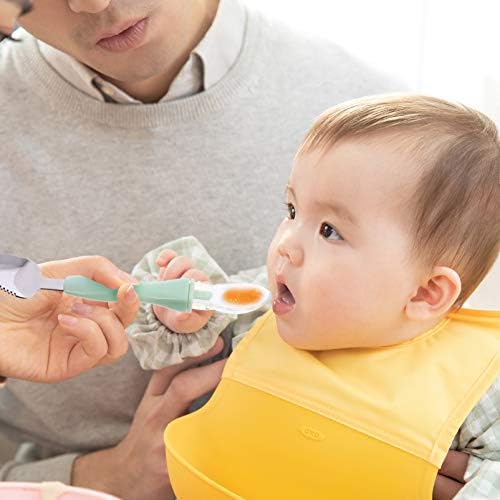 Twin silicone feeding spoons for kids