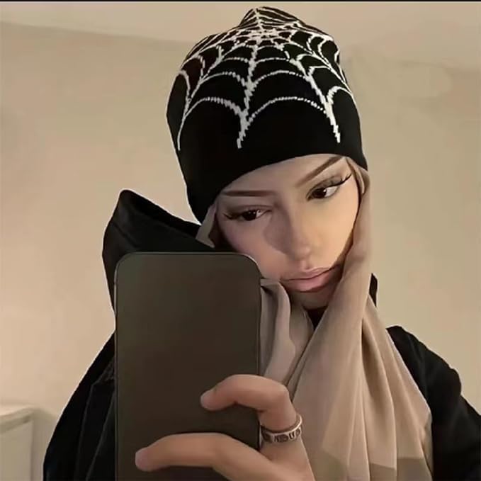 Stylish Premium Y2K Gothic Skull Beanie Women Mens Winterr Outdoor