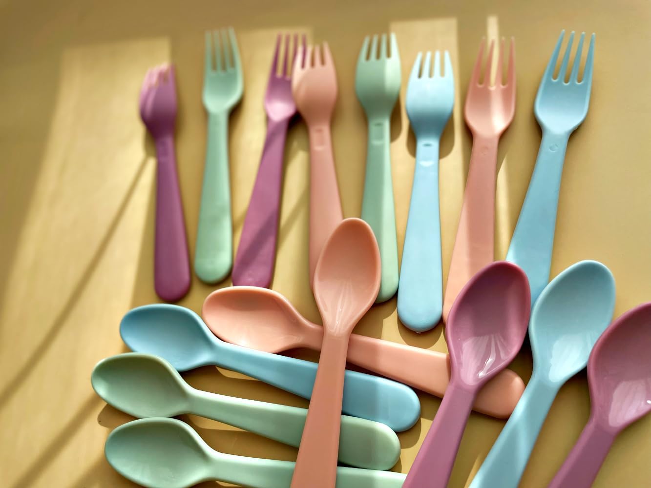 16 Kids Plastic Spoons BPA-Free Reusable School Travel Set