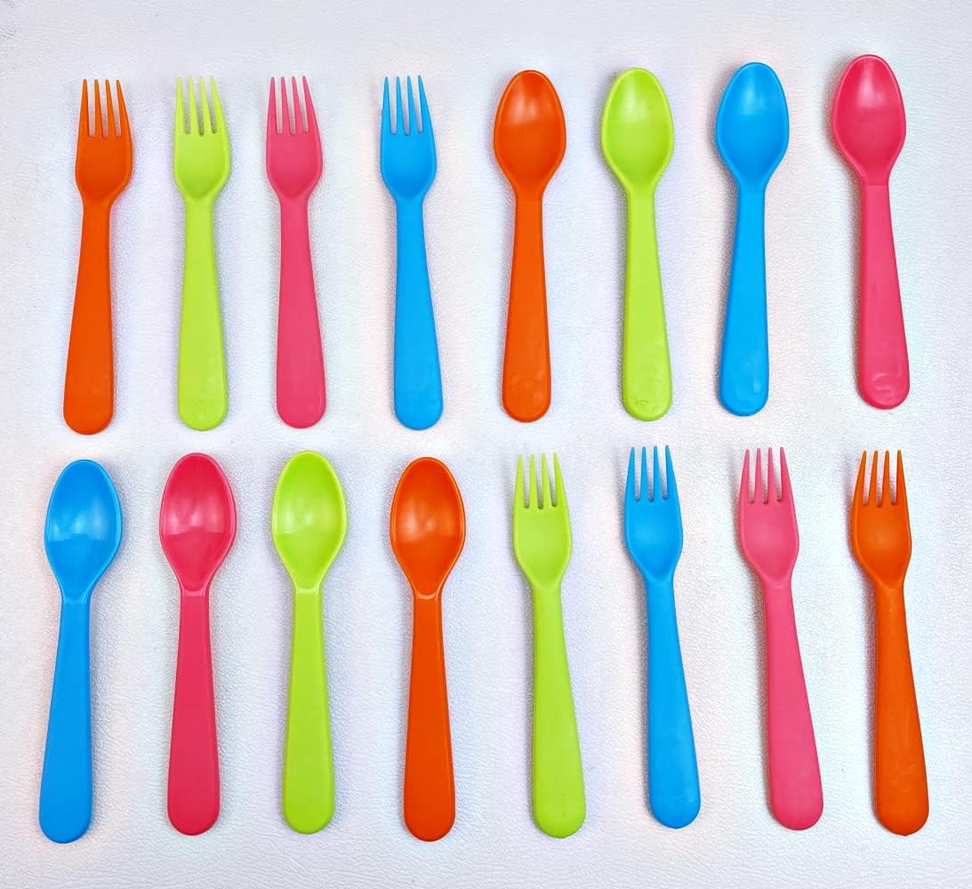 Jawbush 16-Piece Plastic Flatware Set for Kids Lunch