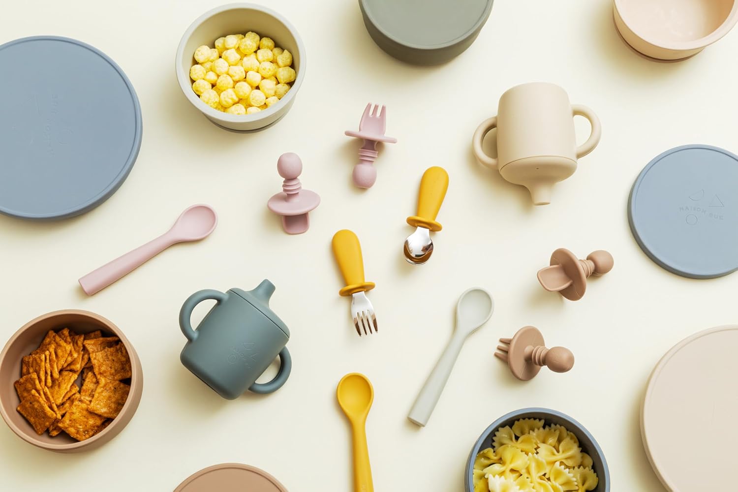 Maison Rue Modern Design For Families - Bobbi Silicone Baby Feeding Spoon Rose
