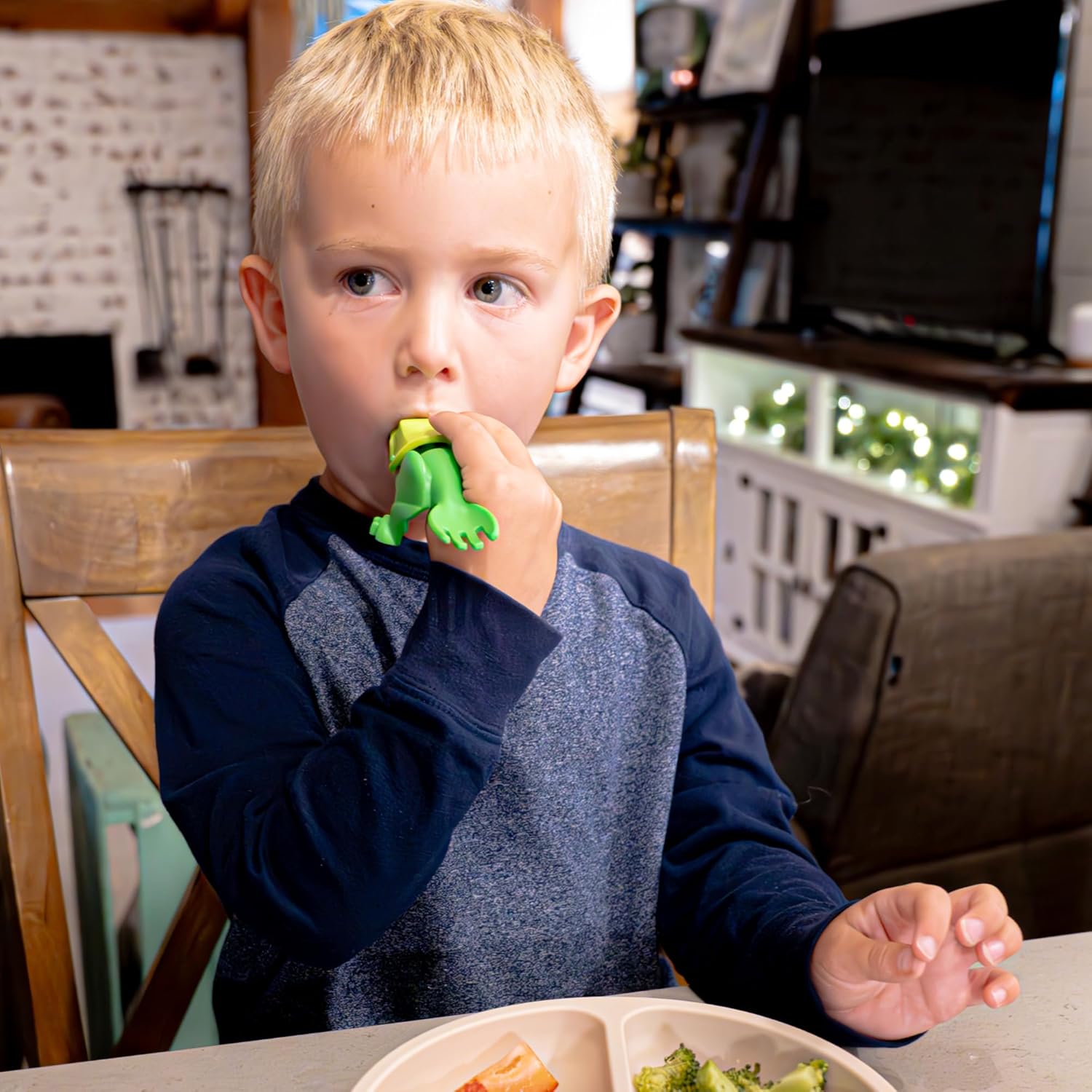 JollyCub Dino Chomper Wood Set
