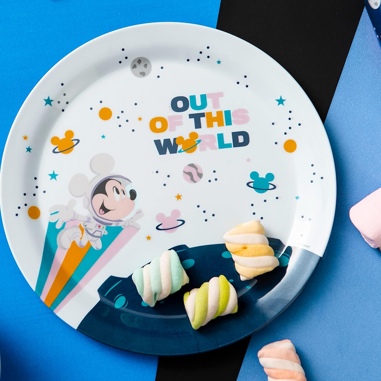 Perfect Disney Mickey Mouse Kids Dinnerware Set for Little Ones
